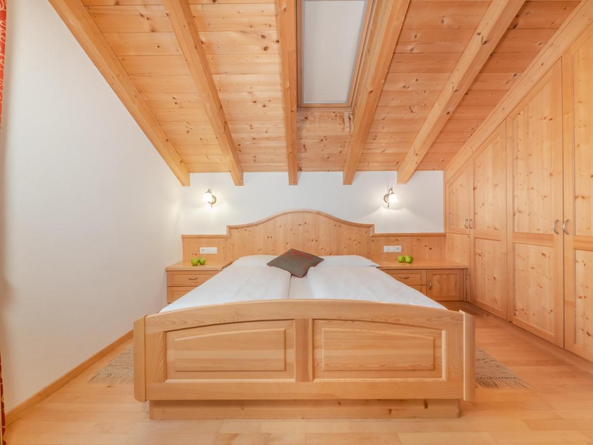 Ciasa Raut Apartment Ла Вале Екстериор снимка