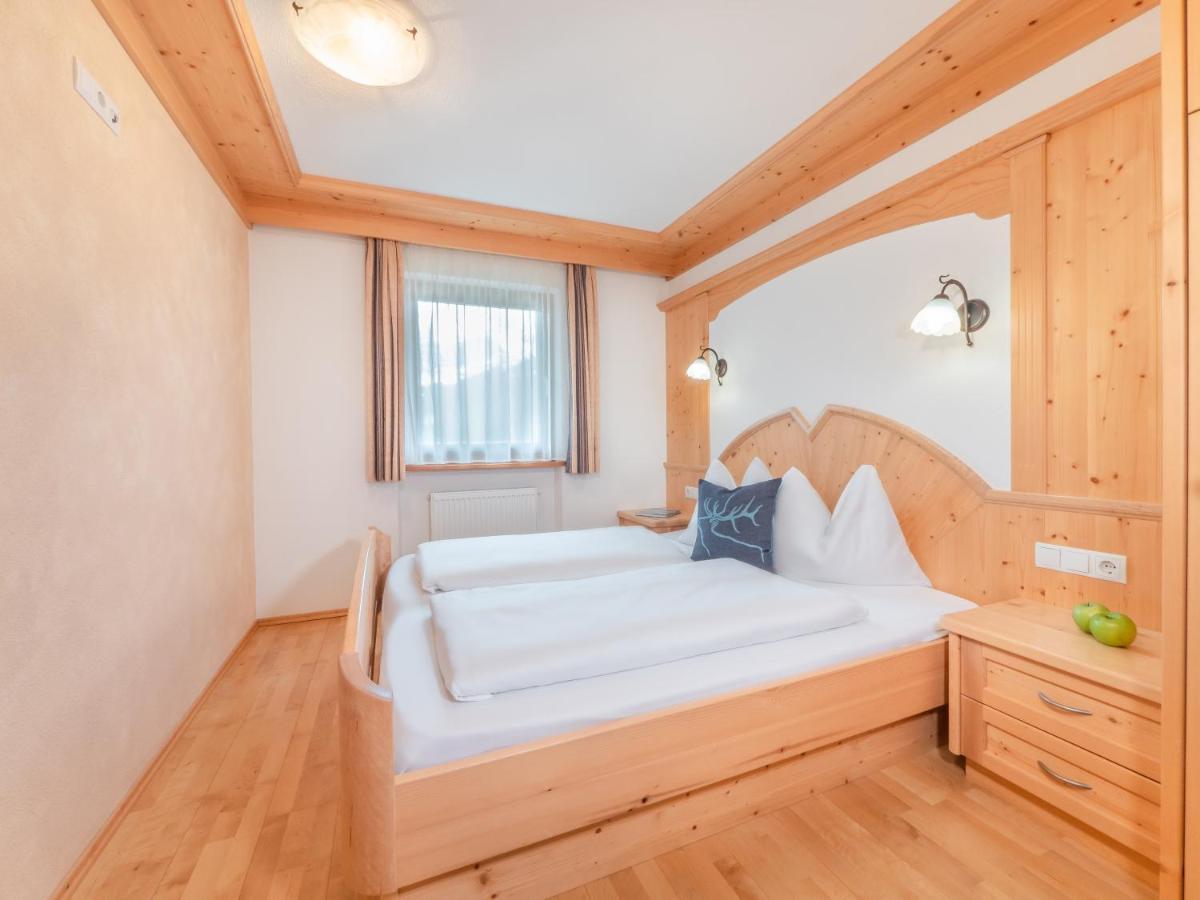 Ciasa Raut Apartment Ла Вале Екстериор снимка